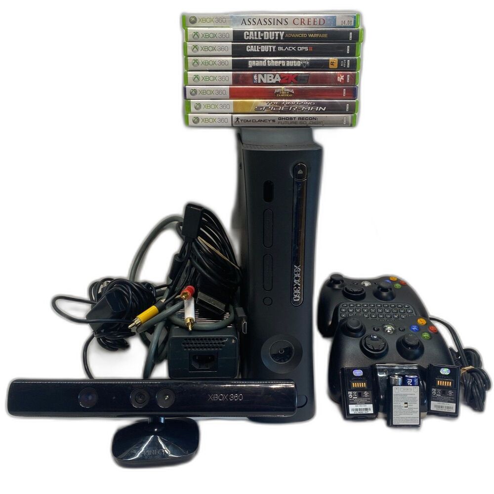 Xbox 360 S 250GB Bundle w/ Kinect, Chatpad Controllers & 8 Games